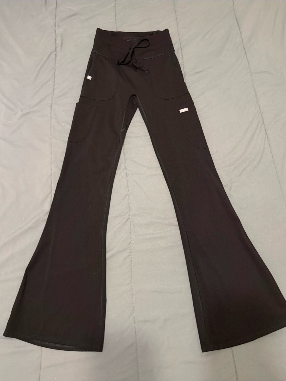 FIGS Limited Edition High Waisted Seville Flare ScrubLeggings | S | Black